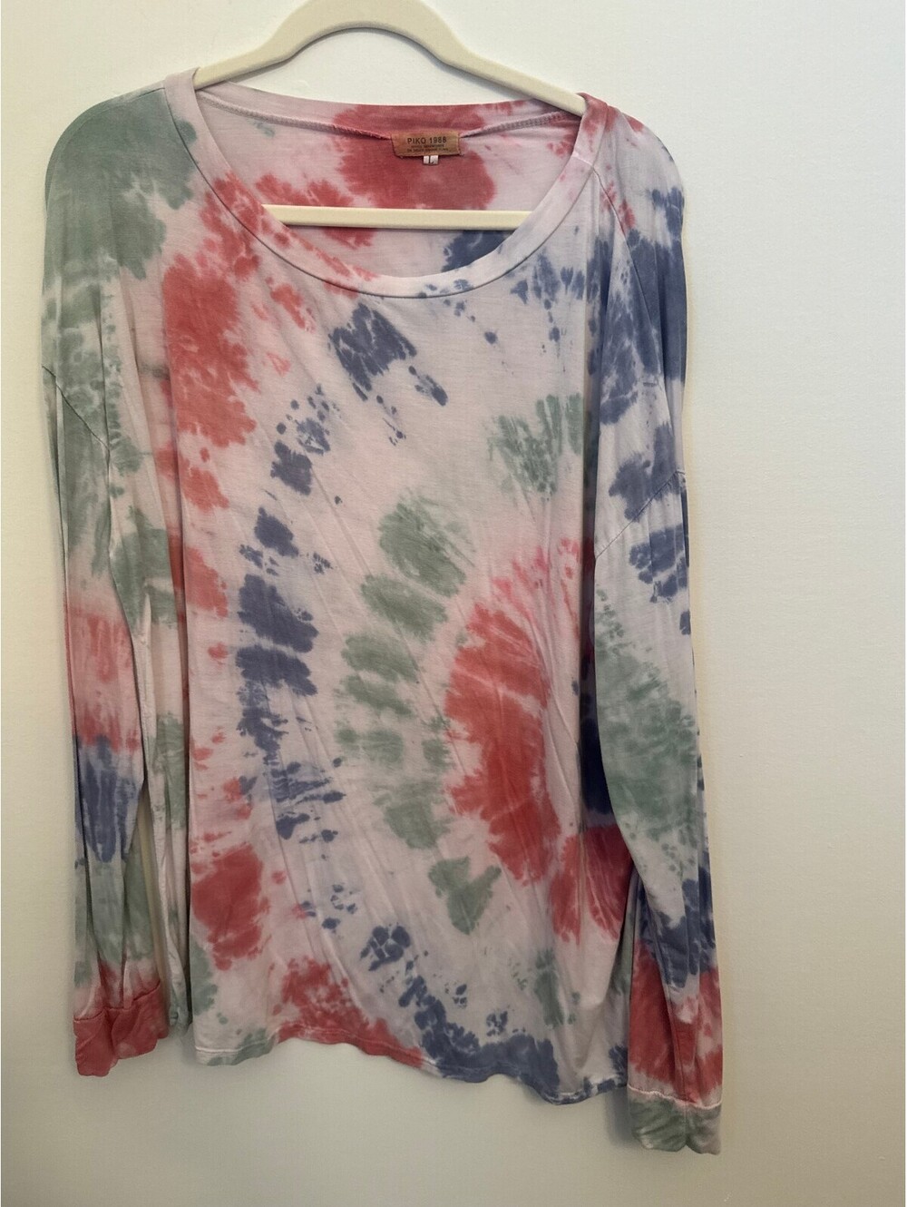 Piko 1988 Red Blue and Green Tie Dye Long Sleeve Top